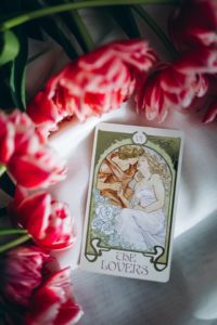 choix amoureux dans un tirage du tarot